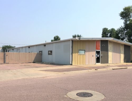 Gustafson Sells Flex Space Near 41st & Minnesota