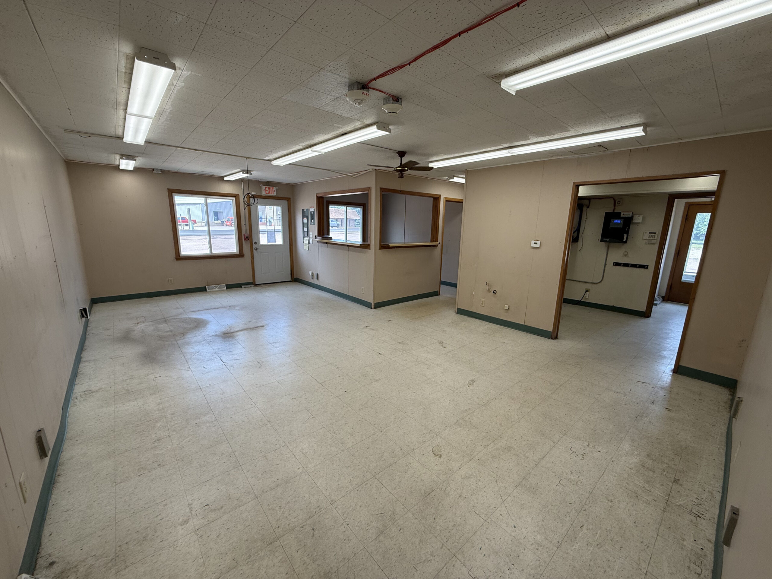 1320-1400 Ellis Road (22)