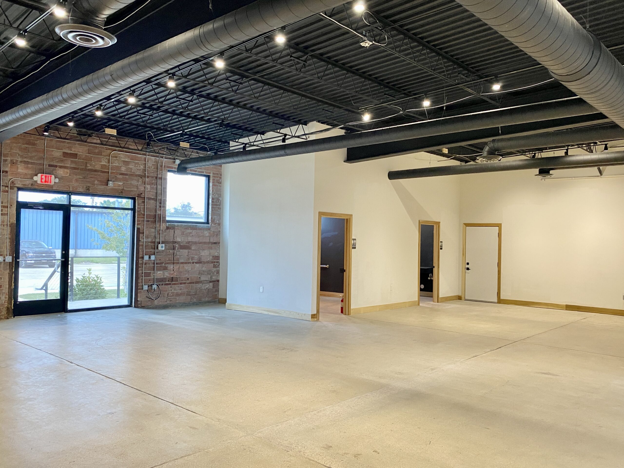 121 S Franklin Ave Ste 2 (4)