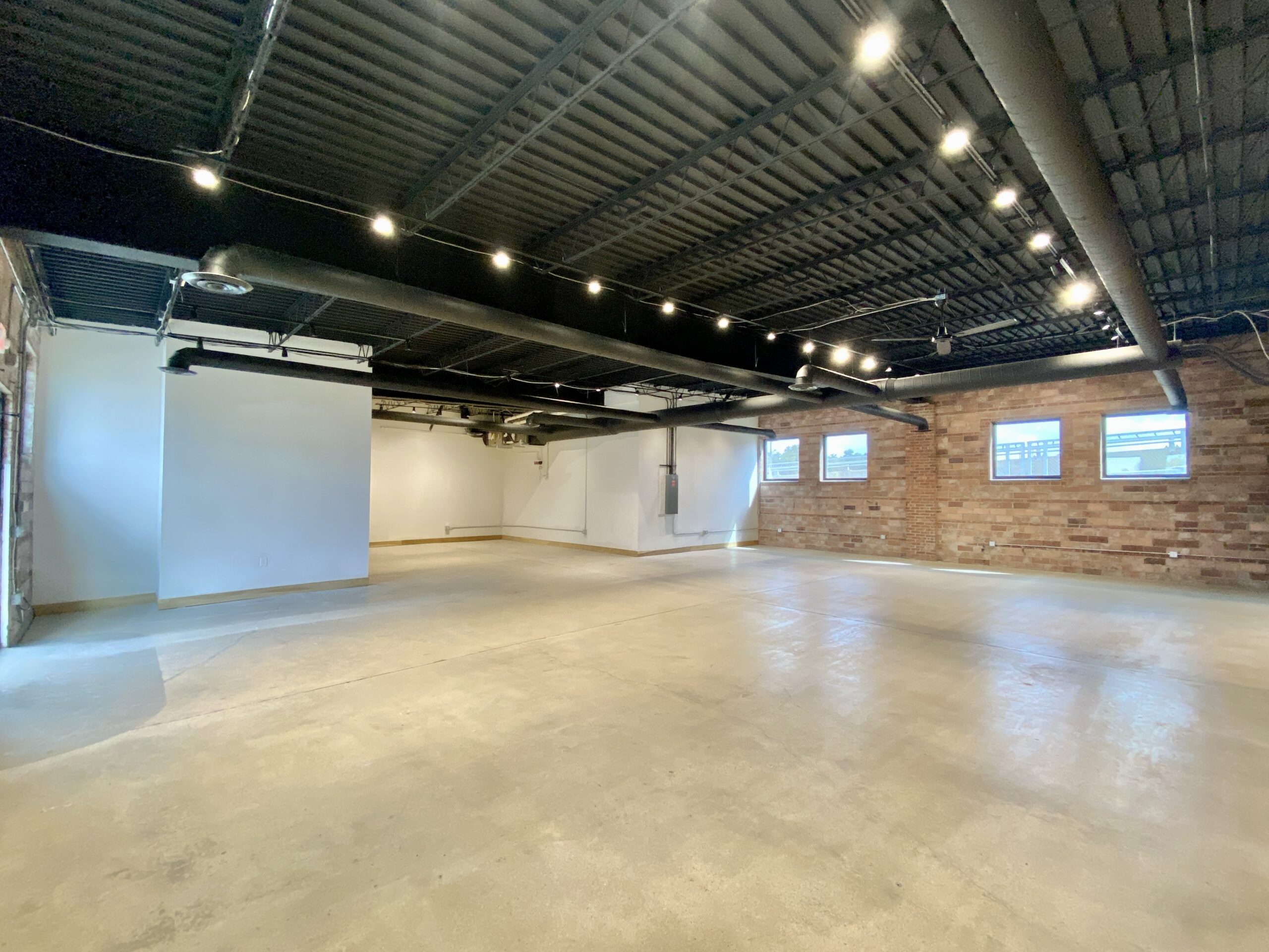 121 S Franklin Ave Ste 2 (6)