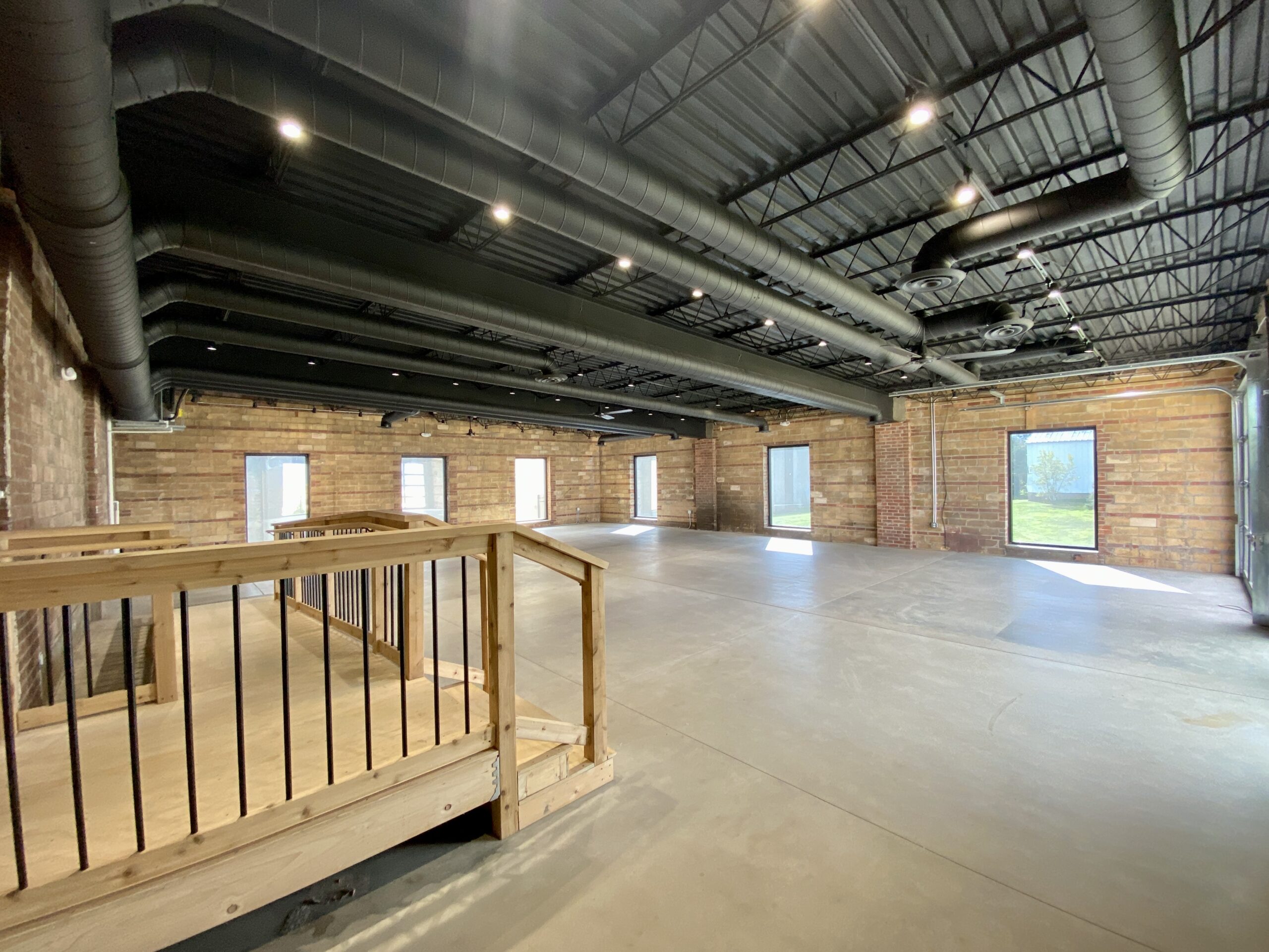 121 S Franklin Ave Ste 3 (6)