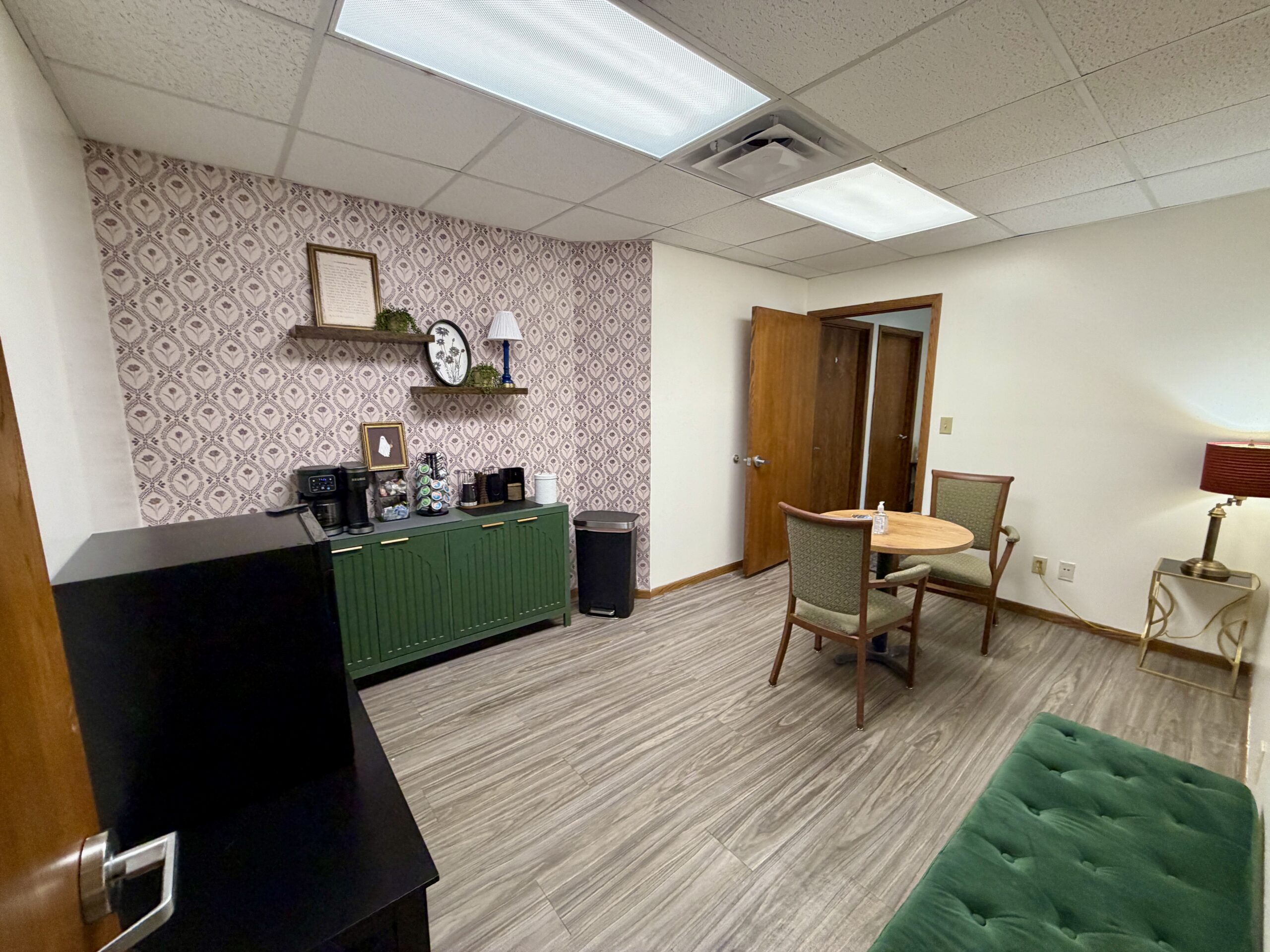 1704 S Cleveland Ave Ste 3 (2)