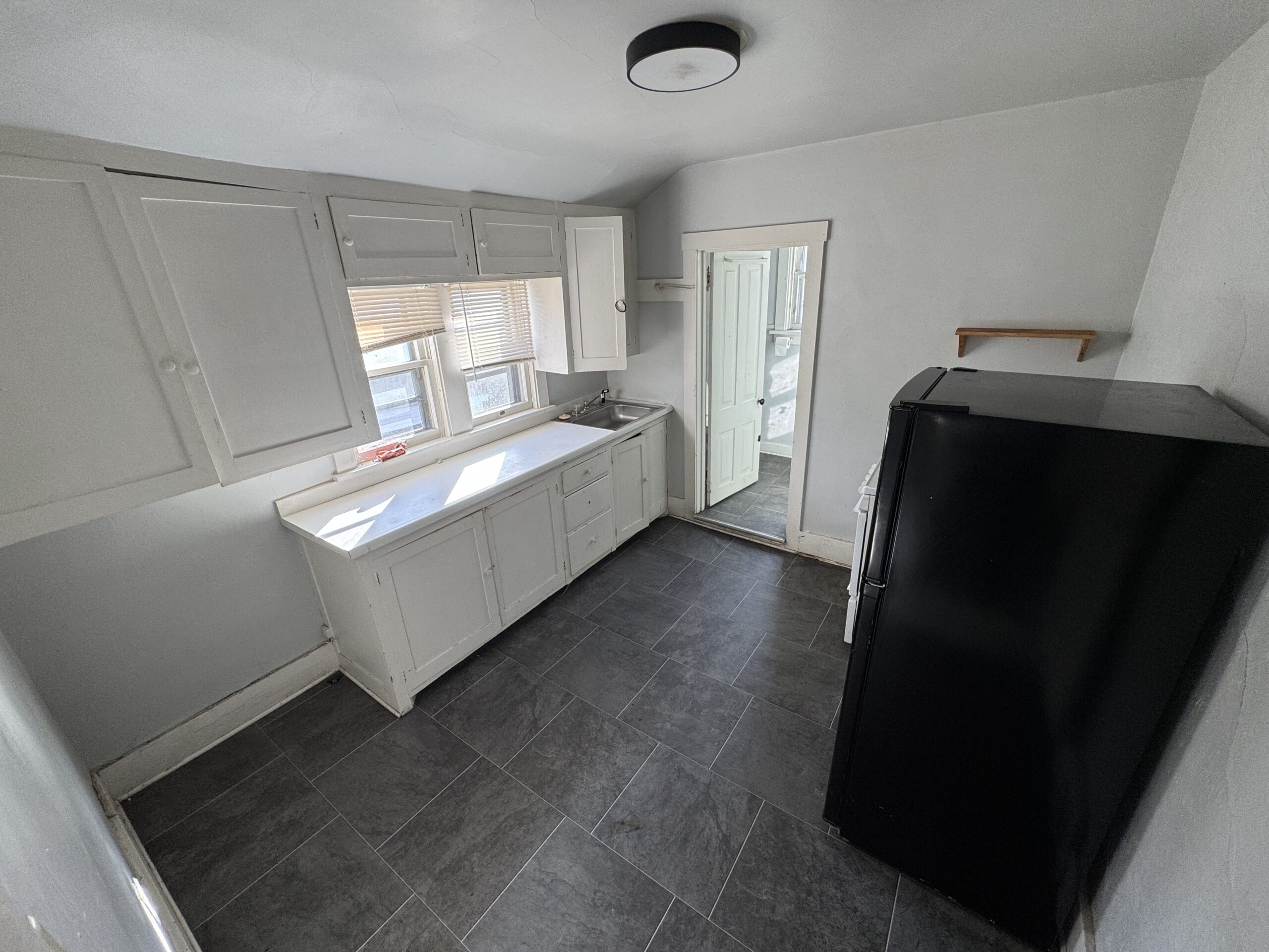 405-409 S Walts Ave (22)