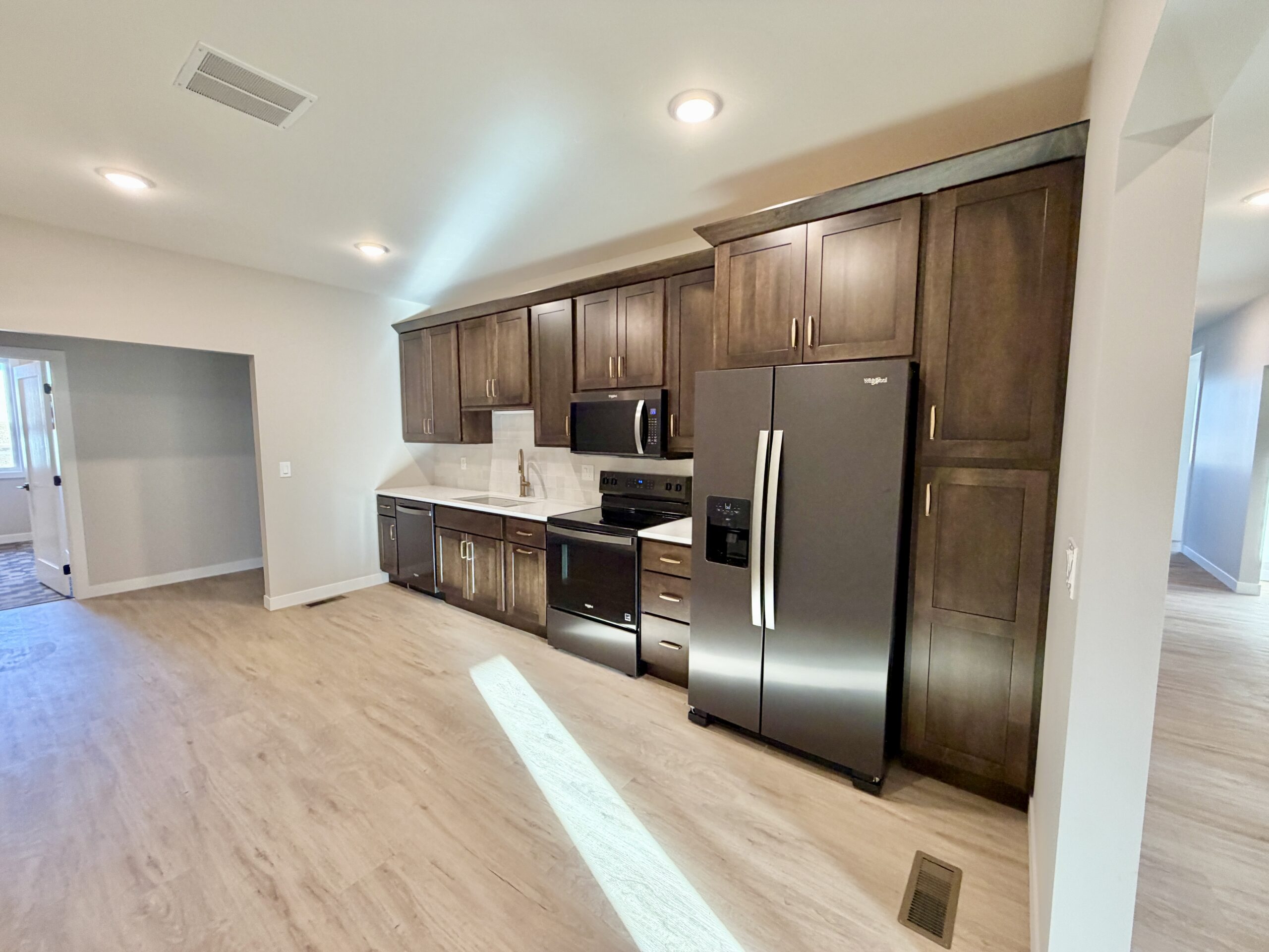 3810 – 3910 E Iron Bridge Pl (14)