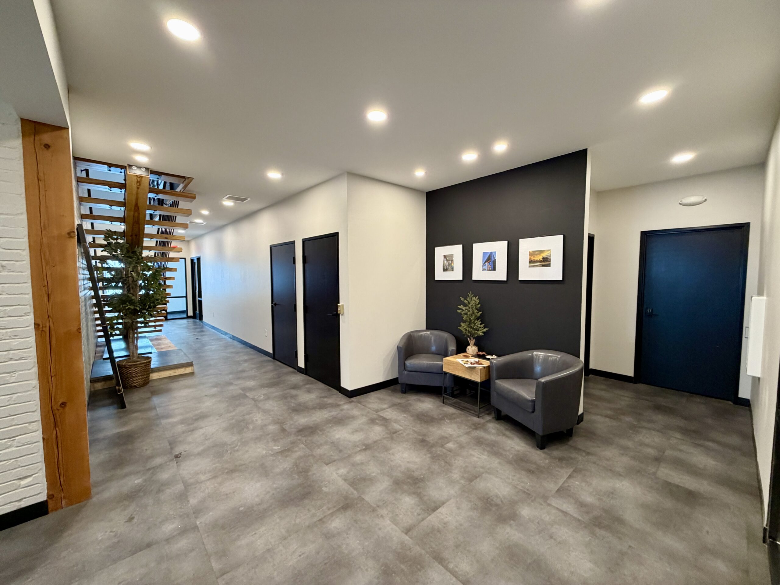 2301 W Russell St Common Area (2)