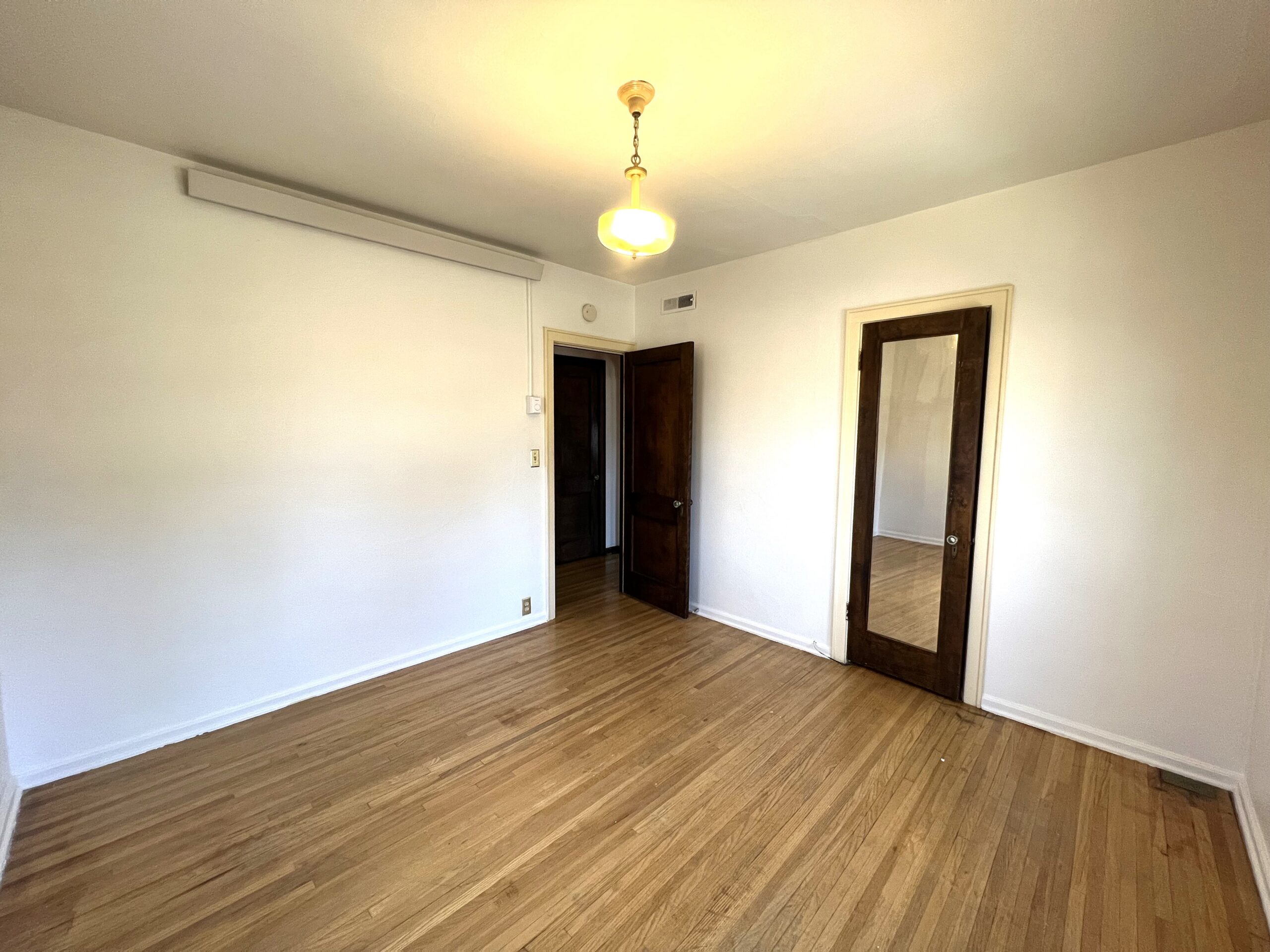 1216 S Center Ave-Unit 1-6