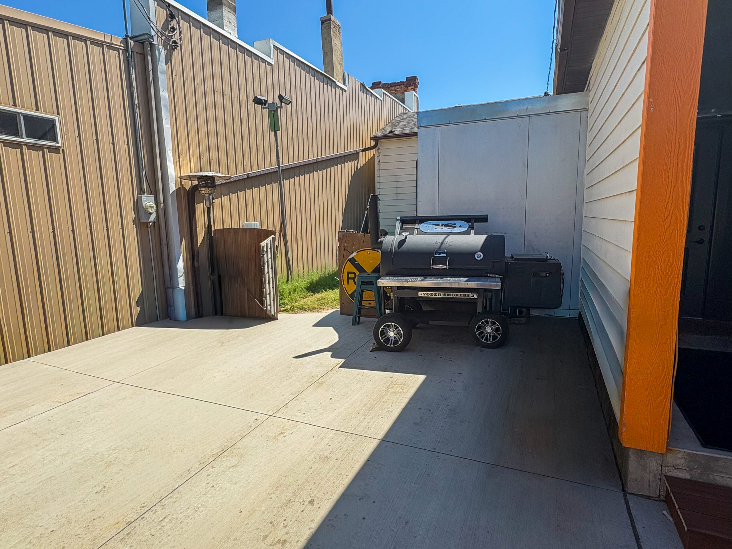 214 Main Ave S, Hills, MN (5)