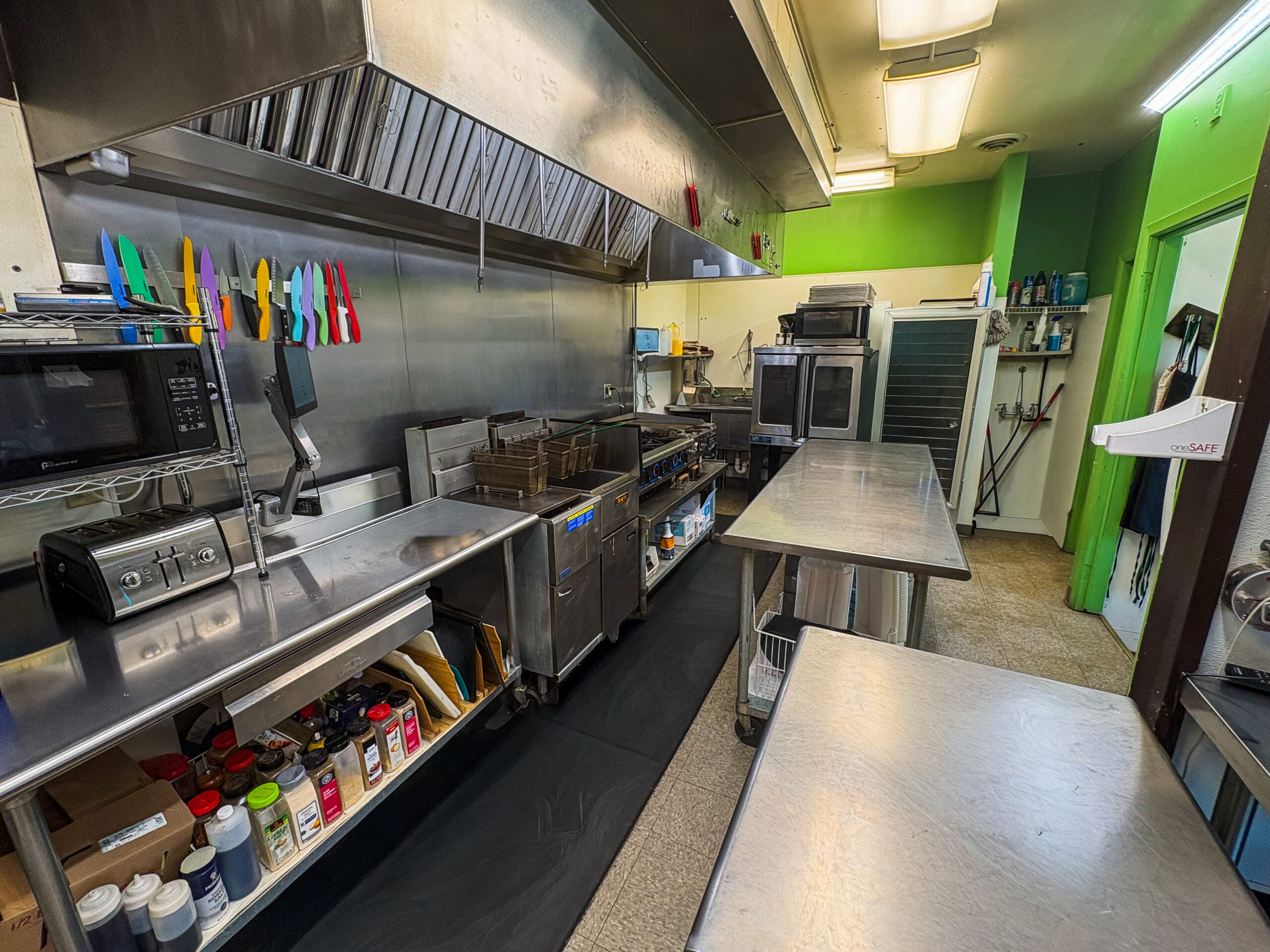 214 Main Ave S, Hills, MN (9)