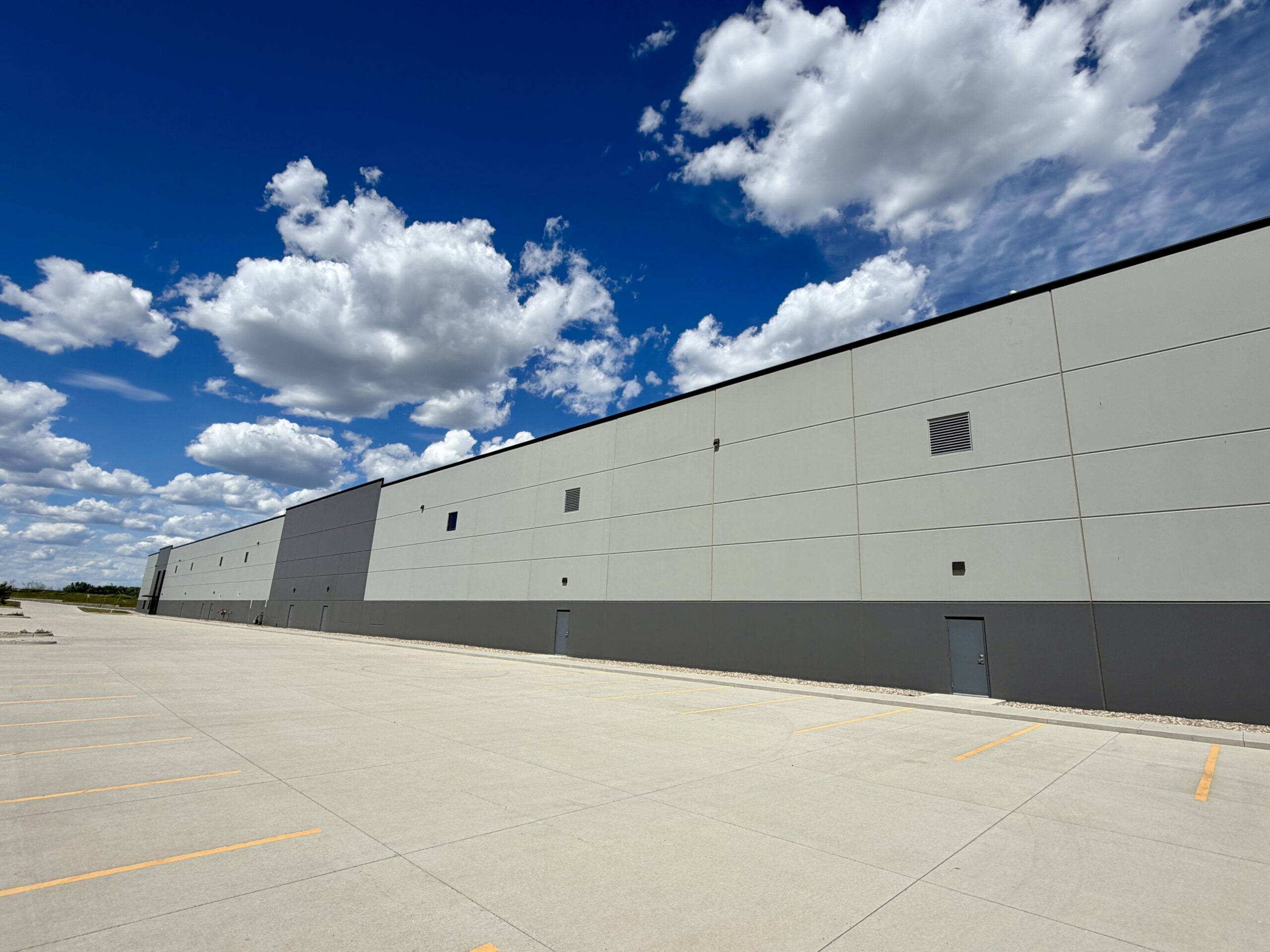 5400 N Career Ave (8)