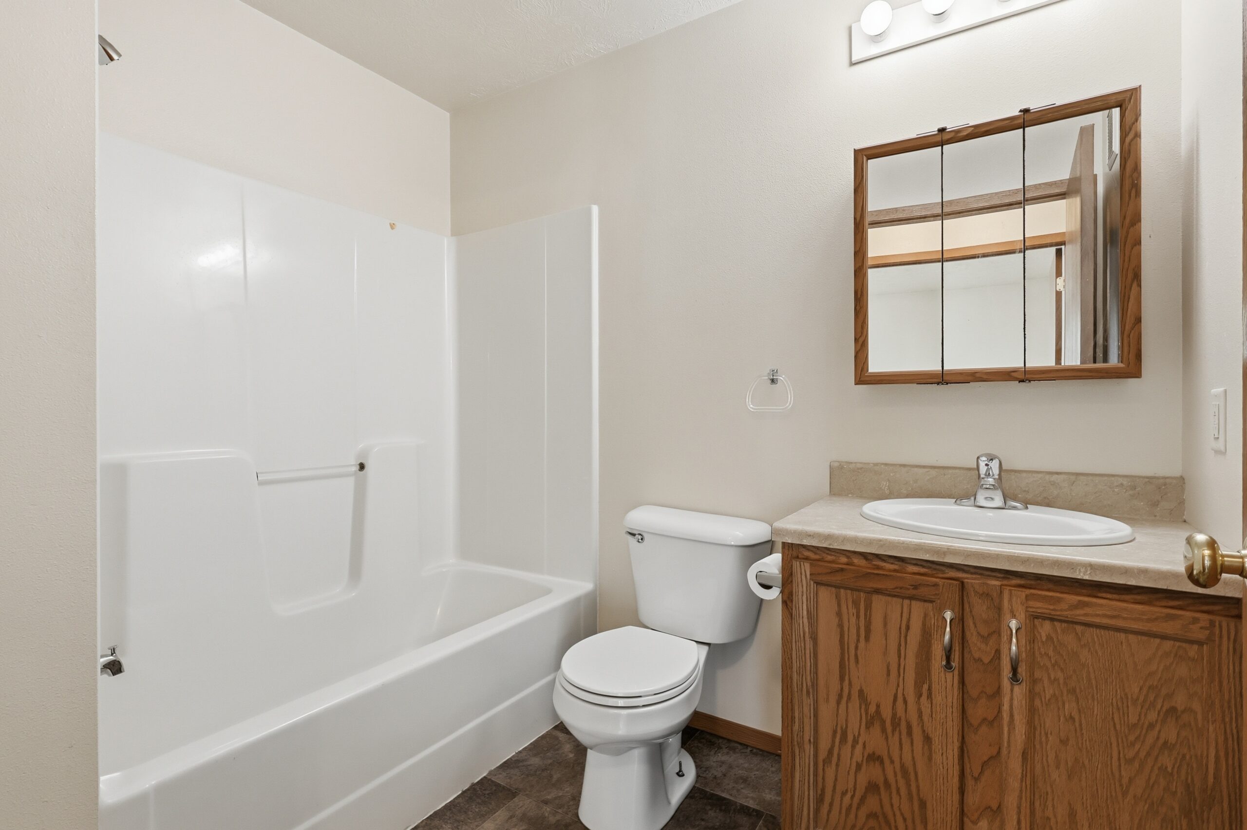 Apartment Style 2-13