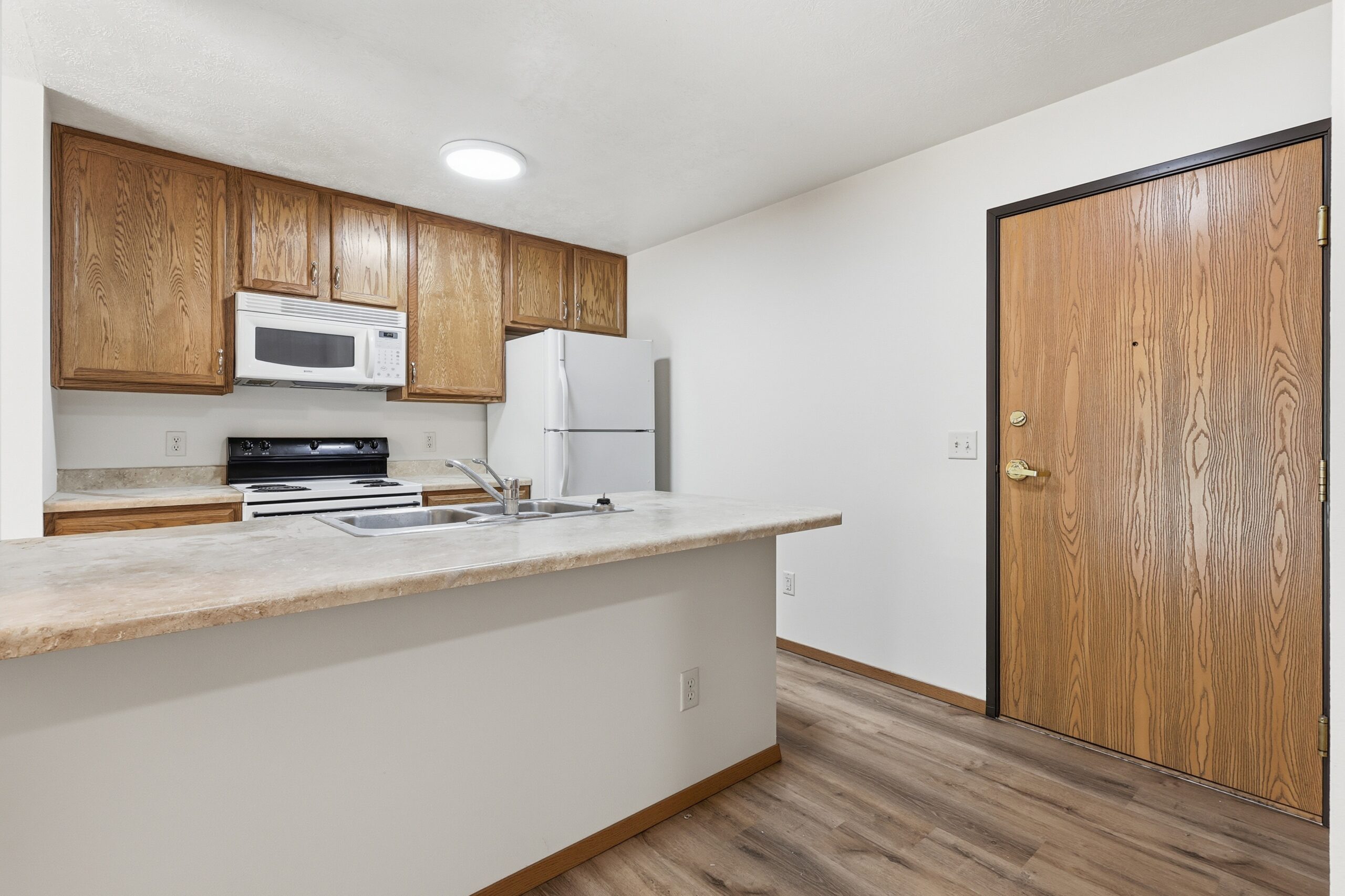 Apartment Style 3-13